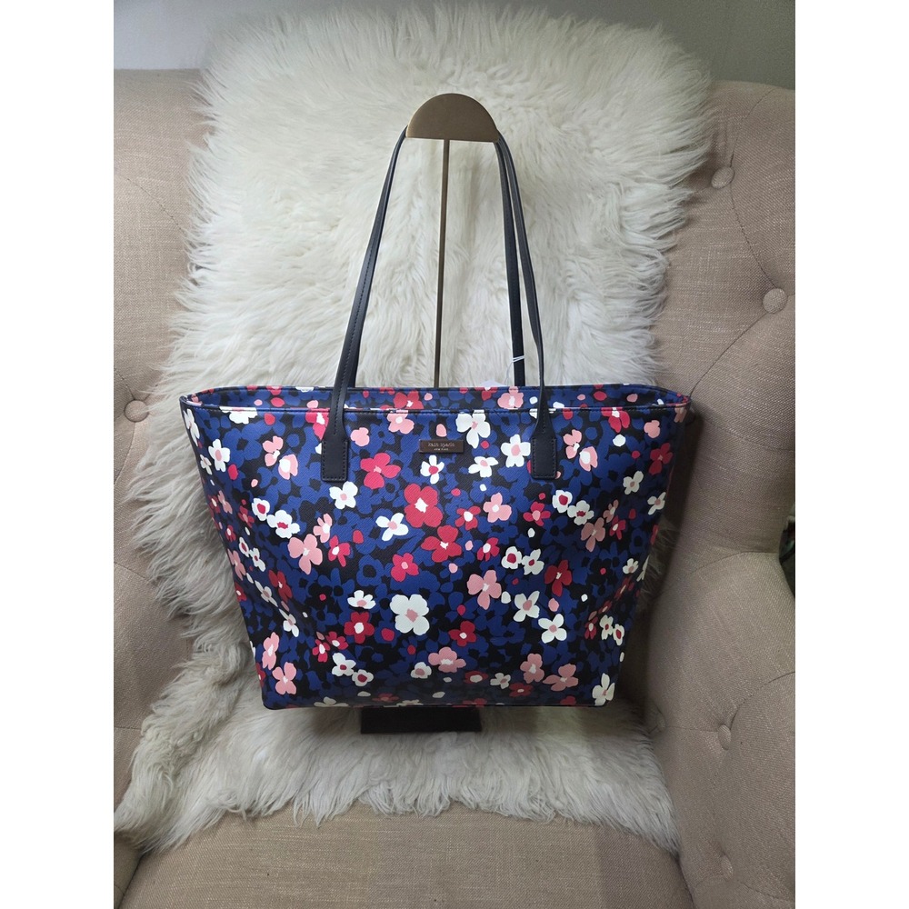 KS55 Kate Spade NY tote